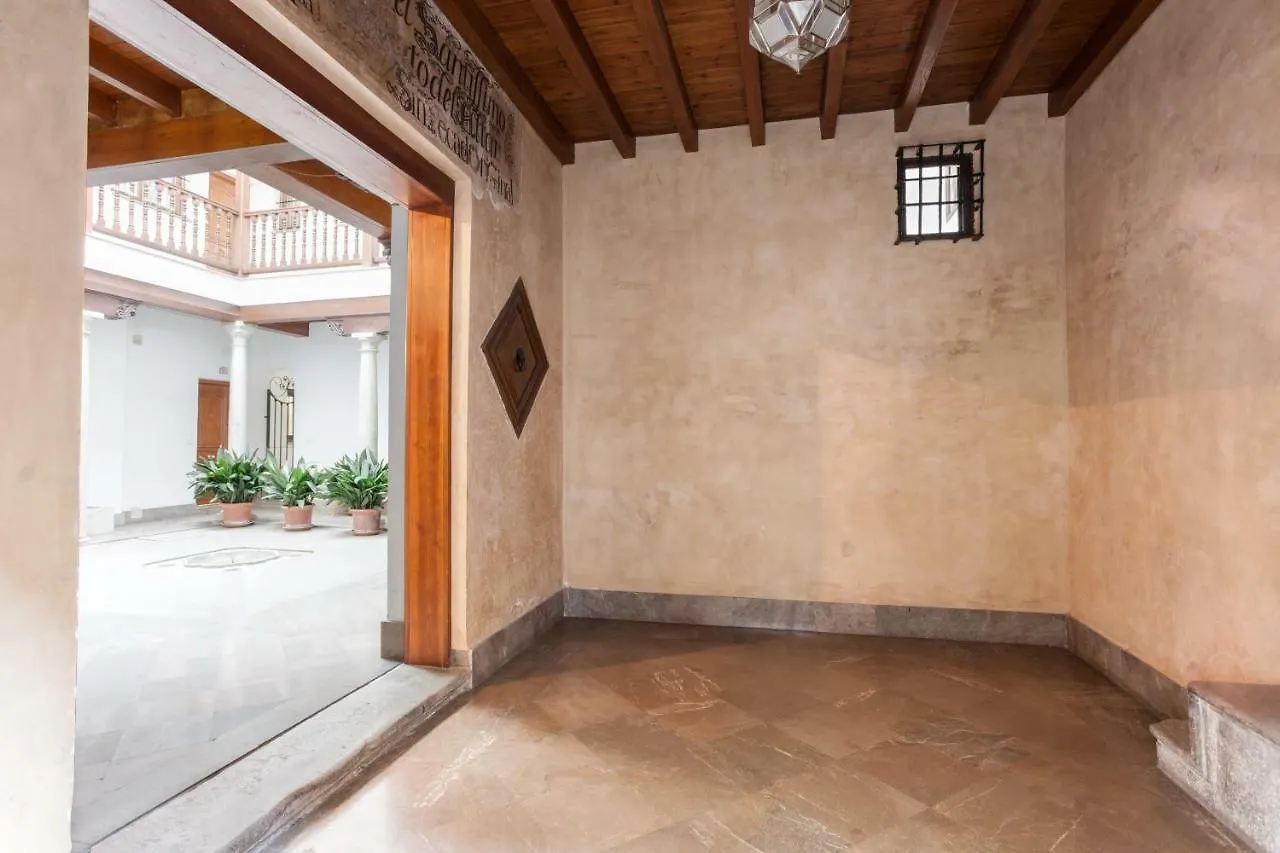 Apartamento De Lujo En Antiguo Convento Granada Apartment